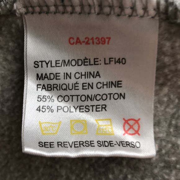 University of Manitoba Zip-Up Hoodie - Picture 5 of 15